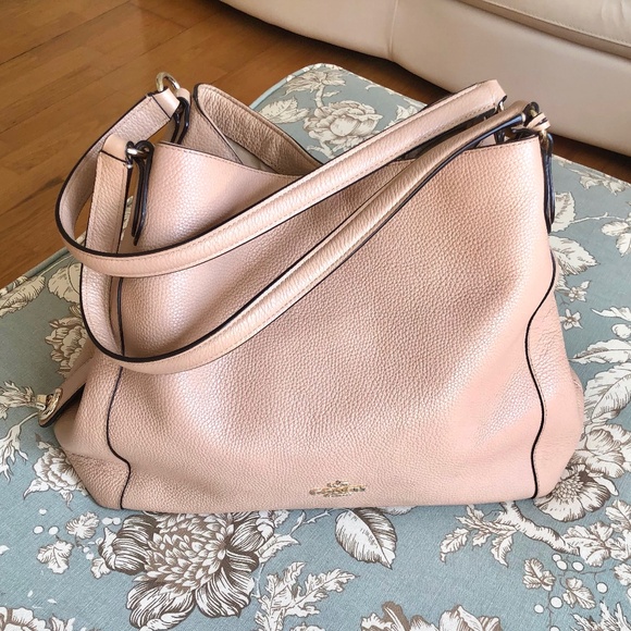 Authentic Coach Edie 31 shoulder bag pebbled leather in light Tan - Picture 1 of 5